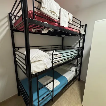 Ginevra & Carlotta Villaggio Rivazzurra Apartment *