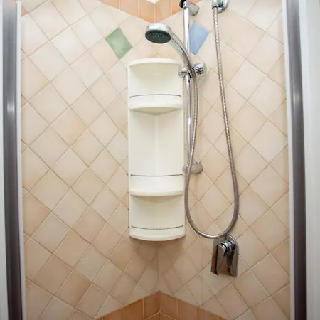 Апартаменты Ginevra & Carlotta Villaggio Rivazzurra Поликоро