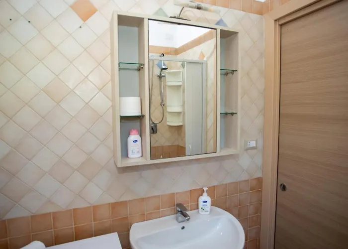 Ginevra & Carlotta Villaggio Rivazzurra Apartament *